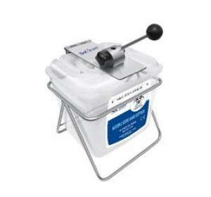 Wellton Healthcare Disposable Hub Cutter Manual WH-2014