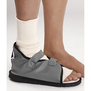 Wellton Healthcare Cast Shoe WH-4003 (Pack of 40 Pcs)  Wellton Healthcare Cast Shoe WH-4003 (Pack of 40 Pcs)