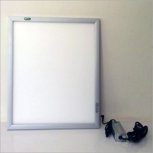 Wellton Healthcare Single Film with Dimmer LED X-Ray View Box WH-3003