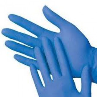 Wellton Healthcare Nitrile Examination Gloves Pack of 100 Pairs, Non Latex, Powder Free